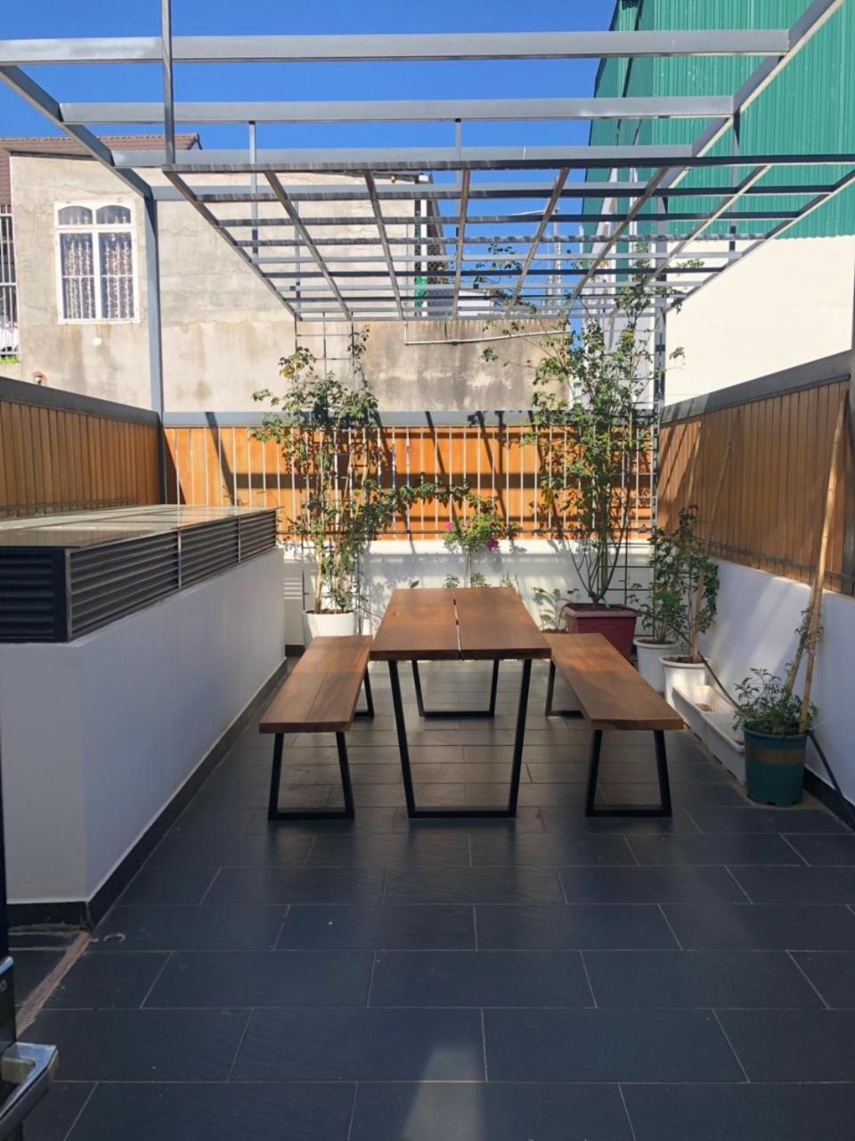 Hotel Hoa Hong Miyako à Đà Lạt Extérieur photo